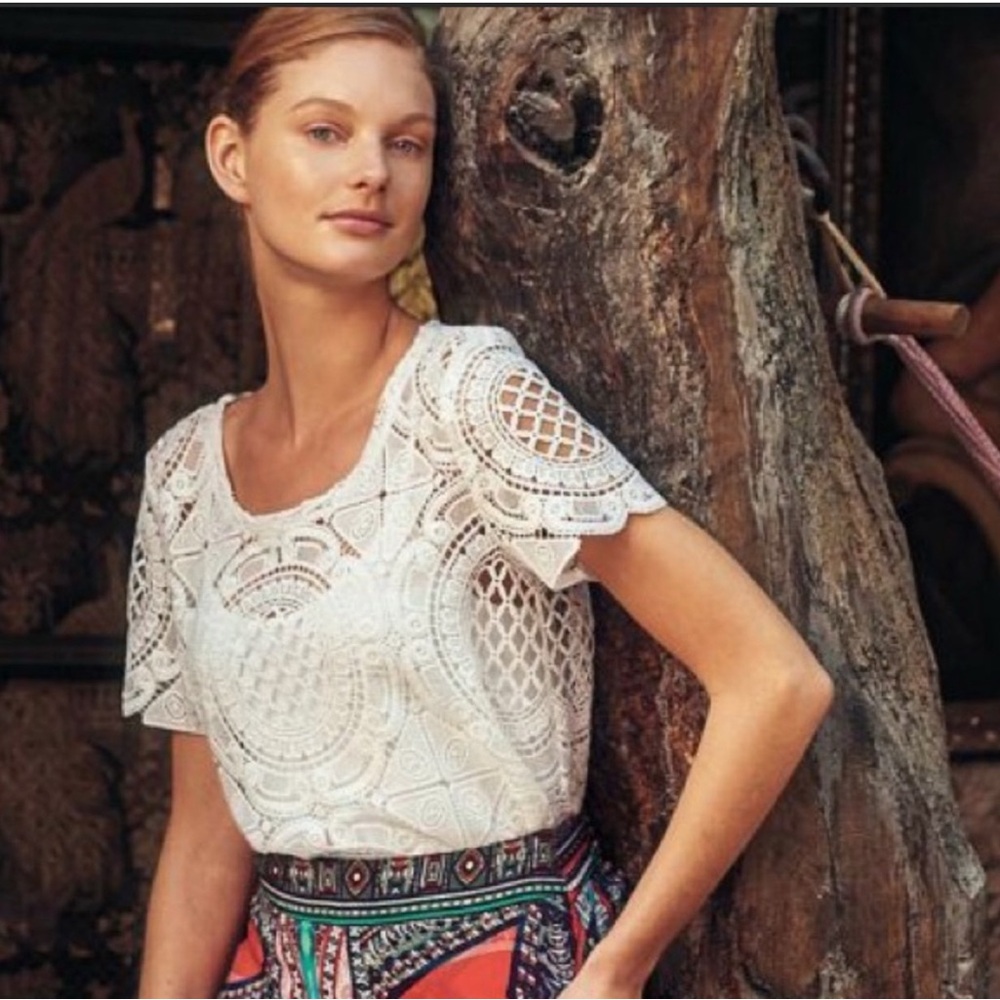 Anthropologie Blue Tassel lace top, white, size medium